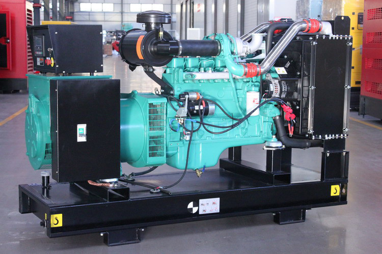 3 Phases Electric Water Cooled 50kva 40kva 20kva Silent Cummins Generator Set